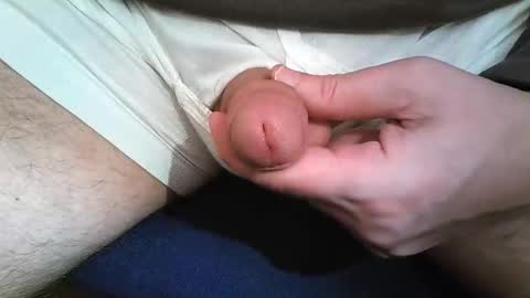 2001uwuk online show from 11/30/25, 08:57