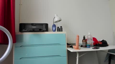 Henk online show from 01/14/25, 01:49