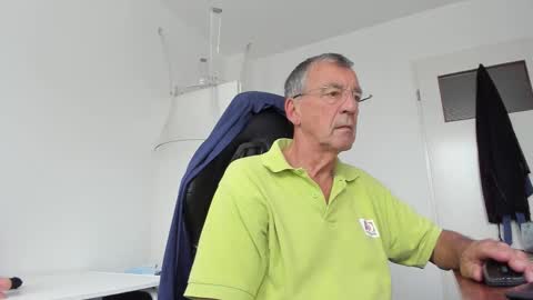 Henk online show from 09/16/25, 09:32