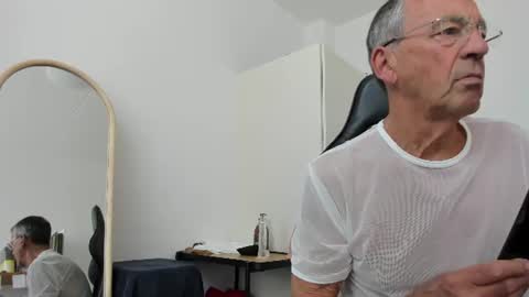 Henk online show from 07/27/26, 12:45