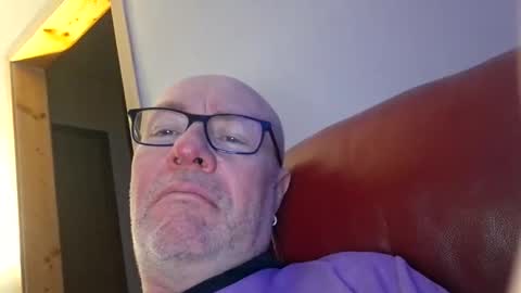 211skoosh online show from 02/18/26, 09:00