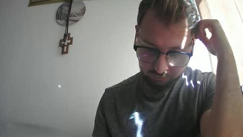 Snapshot of 21jus chatting on 10/25/25, 10:45 21jus online show from 10/25/25, 10:45