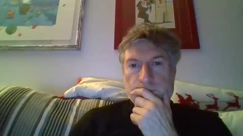 22esserre online show from 03/10/25, 10:45