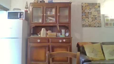 Snapshot of 22esserre chatting on 09/25/25, 11:36 22esserre online show from 09/25/25, 11:36