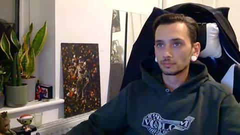 2323gary online show from 09/23/25, 10:46