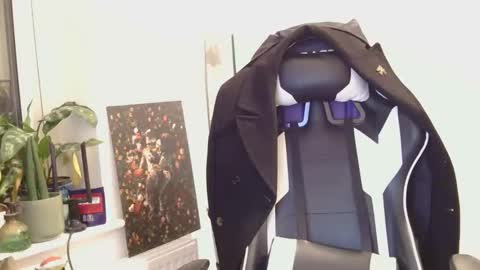 2323gary online show from 10/28/25, 01:53