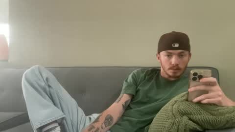 Snapshot of 26sneakers chatting on 09/30/25, 10:37 26sneakers online show from 09/30/25, 10:37