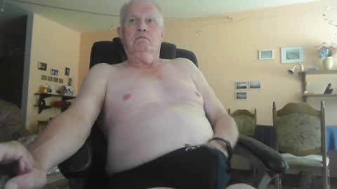 29famila online show from 08/05/26, 11:13