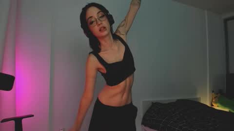 Sasha weekend from 14 to 27 November online show from 11/02/25, 03:42