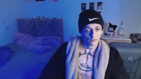 Snapshot of 2cb0y chatting on 09/09/25, 11:26 BAD online show from 09/09/25, 11:26