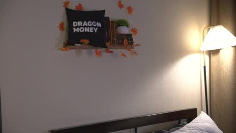 Elley  online show from 11/06/25, 06:47