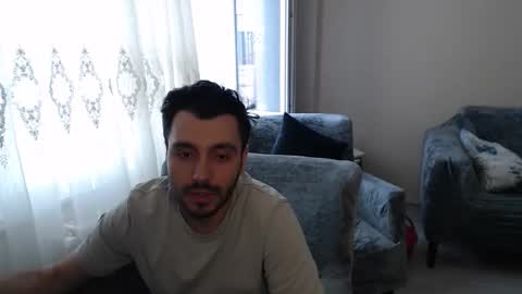 Snapshot of 2handsomeman chatting on 05/20/26, 04:40 Berk online show from 05/20/26, 04:40