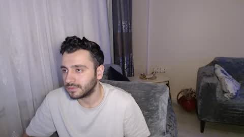 Snapshot of 2handsomeman chatting on 05/20/26, 11:00 Berk online show from 05/20/26, 11:00