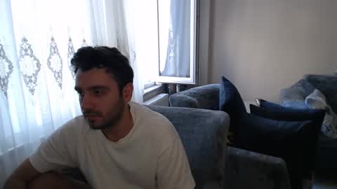 Snapshot of 2handsomeman chatting on 05/25/26, 03:07 Berk online show from 05/25/26, 03:07