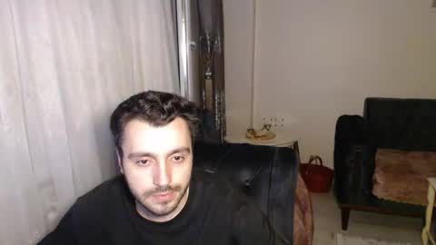 Snapshot of 2handsomeman chatting on 06/02/26, 03:19 Berk online show from 06/02/26, 03:19