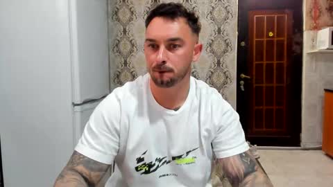 2sexymuscles online show from 05/07/26, 08:14