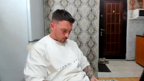 2sexymuscles online show from 05/15/26, 09:11