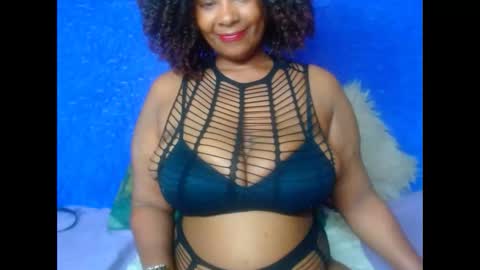 2sweetysmile online show from 12/05/24, 06:55