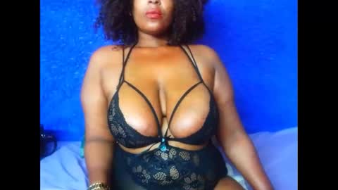 2sweetysmile online show from 12/06/24, 04:06