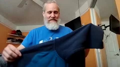 32666damon online show from 01/13/26, 07:52
