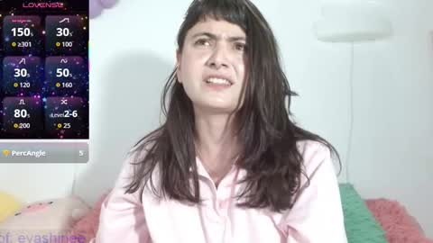 Snapshot of 333w4zh1n3 chatting on 10/03/25, 07:44 Eva online show from 10/03/25, 07:44