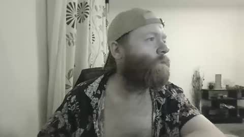 33UK online show from 10/17/25, 11:07