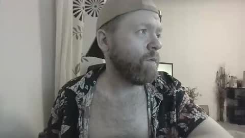 33UK online show from 11/20/25, 07:46