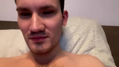 followme online show from 09/18/25, 02:35