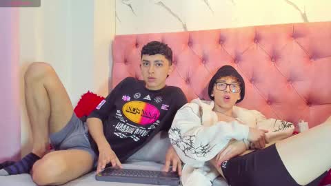 Guy 1  Guy 2  Guy 3. online show from 12/18/25, 08:15