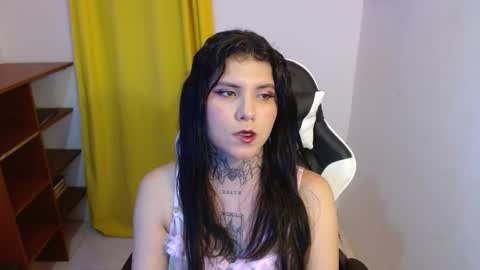 erika online show from 10/31/25, 10:44