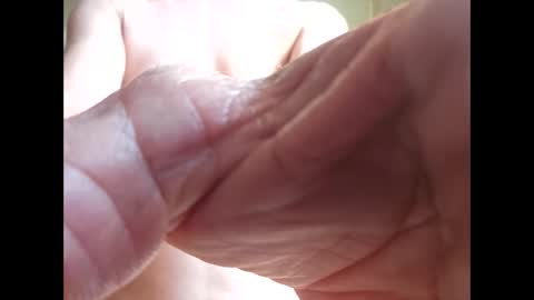 Snapshot of 3this88guy chatting on 12/04/25, 09:01 Thisguy online show from 12/04/25, 09:01