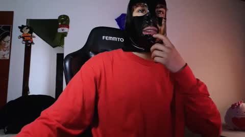 Snapshot of 3v1l_ chatting on 12/01/25, 08:47 E V I L online show from 12/01/25, 08:47