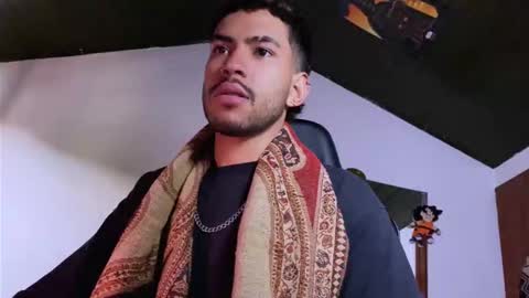 Snapshot of 3v1l_ chatting on 12/17/25, 08:59 E V I L online show from 12/17/25, 08:59