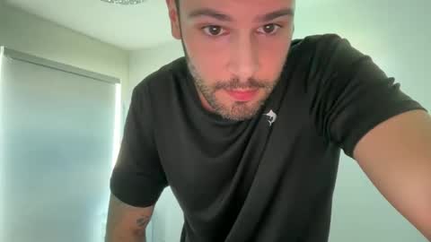 Snapshot of 3xxxjason chatting on 10/25/25, 06:35 3xxxjason online show from 10/25/25, 06:35