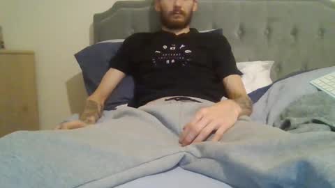 420feetloverr420 online show from 11/07/25, 12:27