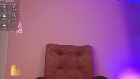 Snapshot of 420viol3ta_ chatting on 02/21/25, 02:50 Violeta online show from 02/21/25, 02:50