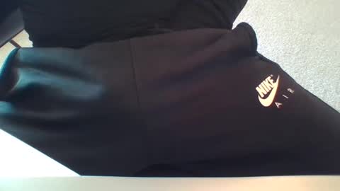 Snapshot of 4glz chatting on 09/26/25, 12:25 4glz online show from 09/26/25, 12:25