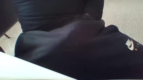 Snapshot of 4glz chatting on 09/27/25, 12:59 4glz online show from 09/27/25, 12:59