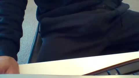 Snapshot of 4glz chatting on 10/13/25, 02:55 4glz online show from 10/13/25, 02:55