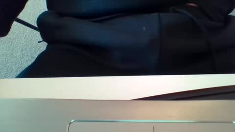 Snapshot of 4glz chatting on 10/31/25, 12:55 4glz online show from 10/31/25, 12:55