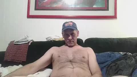 4nuf online show from 02/12/25, 09:01