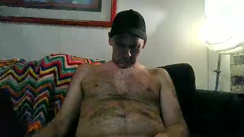 4nuf online show from 06/04/26, 02:12