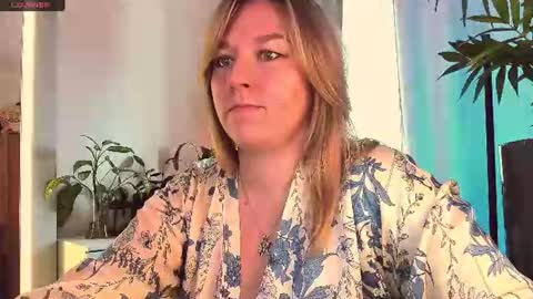 Sunshine online show from 07/09/26, 04:27
