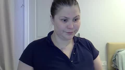 5anna online show from 09/18/25, 12:40