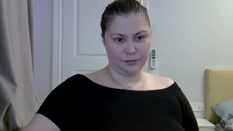 5anna online show from 09/28/25, 10:31