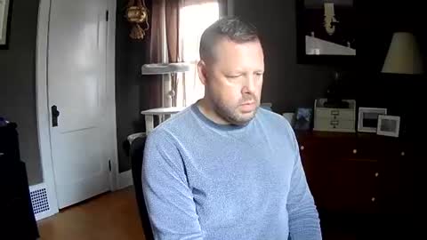 Snapshot of 612guy chatting on 11/22/25, 05:45 612guy online show from 11/22/25, 05:45