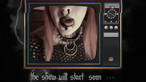 Juune online show from 01/18/25, 07:04