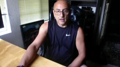 Snapshot of 66sexytime99 chatting on 10/01/25, 12:16 daddy vegas  for single women and couples here online show from 10/01/25, 12:16