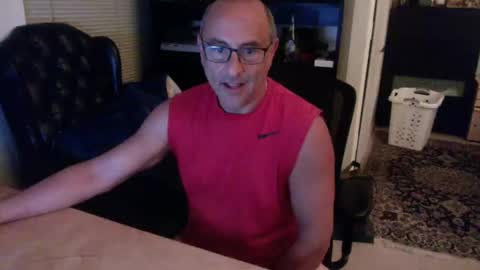 Snapshot of 66sexytime99 chatting on 10/25/25, 01:29 daddy vegas  for single women and couples here online show from 10/25/25, 01:29