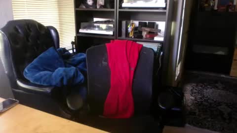 Snapshot of 66sexytime99 chatting on 10/26/25, 06:25 daddy vegas  for single women and couples here online show from 10/26/25, 06:25